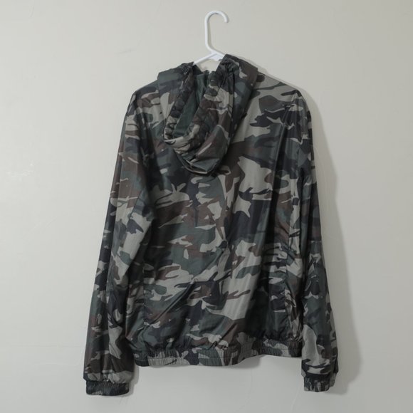 LA Gate Collection Camo Windbreaker (XL) - Picture 2 of 13